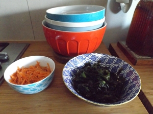 Wakame salad (sans toasted sesame seeds) and pickled carrot salad. Both of these were needed to cut the HUGE amount of battered gorgeousness that we consumed with gusto :)